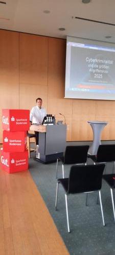 Hackervortrag bei der Sparkasse Bodensee 