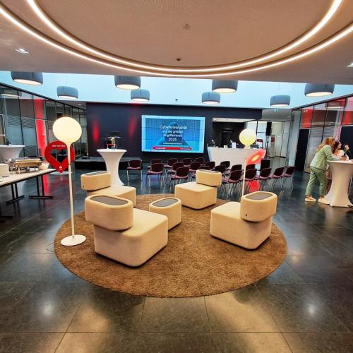 Ralf Schmitz über die Gefahren von Cyberangriffen und Schutzmethoden