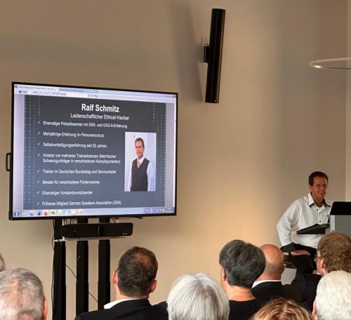 Publikum begeistert von sicherheitstechnischem Vortrag in Schwalm-Eder